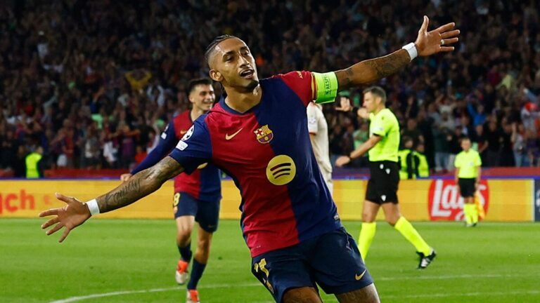 Sevilla propina histórica goleada al Barcelona y lo despoja del liderato