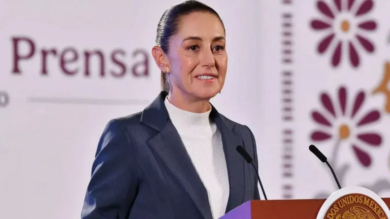Sheinbaum acusa de mentirosos a críticos de la Ley de Amparo, incluidos Fitch Ratings