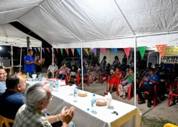 Festejan vecinos de la colonia 2 de Octubre nueve años de lucha por un hogar en Tulum
