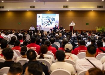 Inauguran el Congreso Nacional de Bomberos en Playa del Carmen