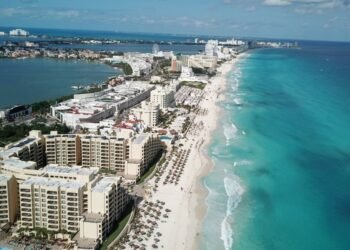 NIEGA PRIVATIZACIÓN: Garantiza Ecología acceso libre a playas de Cancún