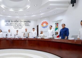 DRENAJE DE AGUAKÁN: Hedor y heces fecales brotan de coladeras, denuncian en el Cabildo