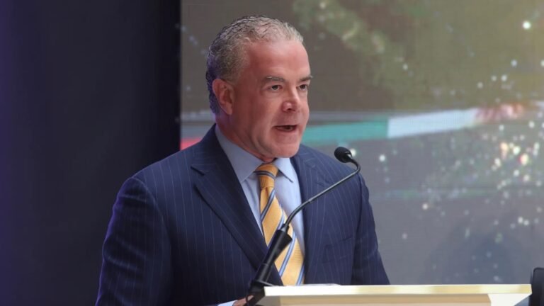 FGR acusa al dueño de Miss Universo Raúl Rocha Cantú por tráfico de armas y huachicol