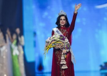 La corona de Miss Universo 2025: El triunfo de la dignidad de Fátima Bosch