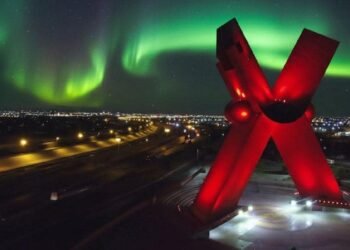 La furia solar de nivel G4: Auroras hasta Florida y alerta de impacto tecnológico