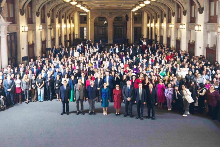 Músculo político: El mensaje de unidad de la 4T tras la reunión con Sheinbaum