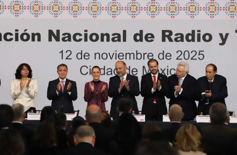 No hay censura: Sheinbaum en la CIRT impulsa el debate por la libertad