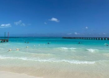 Playas de Cancún, prácticamente libres de sargazo