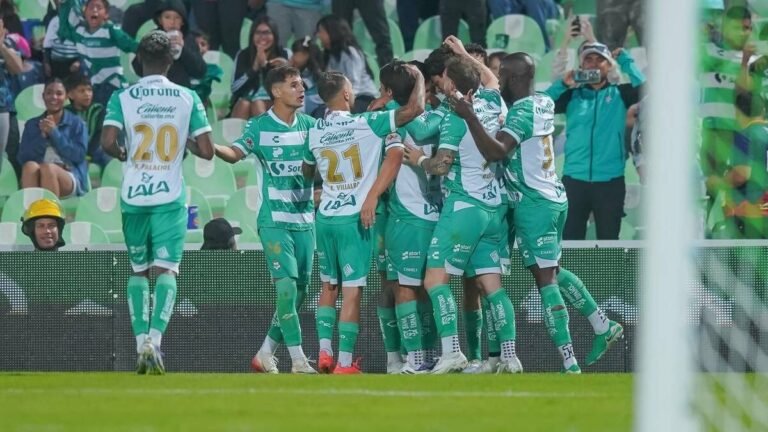 Santos le hace la ‘maldad’ a Pachuca y sentencia su ruta crítica al Play In