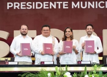 | ROMPEOLAS | El caso Cozumel: Mas diferendos en el bipartitito