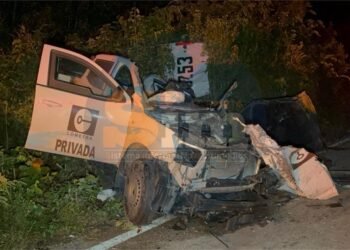 Muere conductor tras choque entre camión de valores y autobús en la carretera Valladolid–FCP