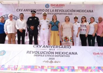 ISLA MUJERES: Celebran el 115 aniversario de la Revolución Mexicana