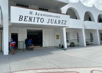 25N EN CANCÚN: Municipio descarta colocar vallas en el Palacio Municipal para la marcha feminista