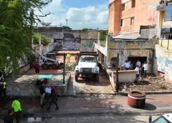 ATIENDEN QUEJAS CIUDADANAS: Recuperan 7 predios abandonados en distintos puntos de Cancún