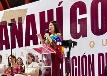 ¡GOBERNADOR!, ¡GOBERNADORA!: Polarización interna en Morena marca informe de Anahí González (VIDEO)