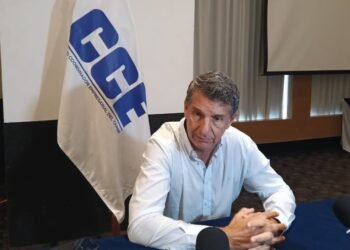 ADVIERTE CCE: «No podemos tener una Zona Hotelera con baches y sucia»