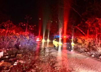 Encuentran restos humanos y narcomanta en Playa del Carmen