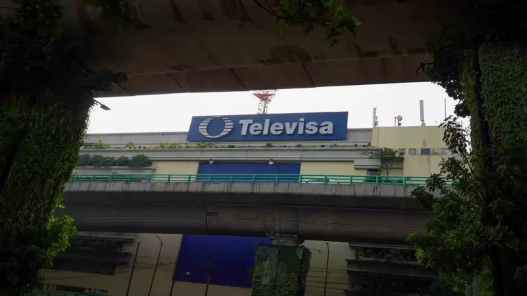 Deterioro financiero de Televisa: Fitch rebaja sus calificaciones de deuda