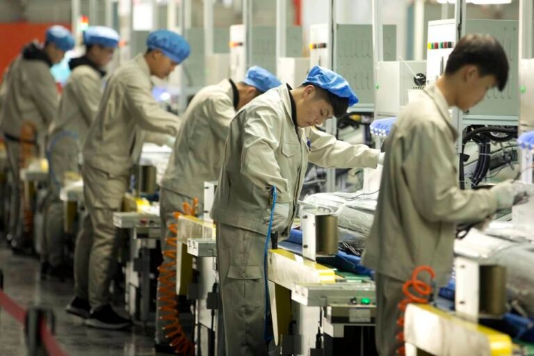 El lado oscuro del lujo: la investigación en Italia que desnuda la explotación de trabajadores chinos