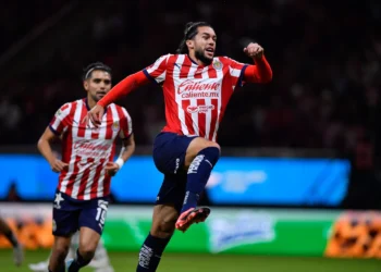 El regreso relámpago de Cade Cowell: ¿Fracaso de Chivas o movimiento estratégico?