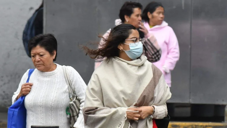 Frente frío 24 congela México: la alerta máxima por nieve y heladas