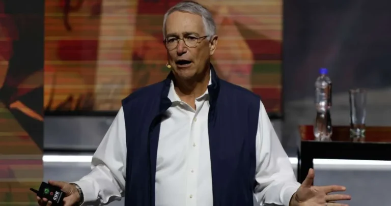 La SCJN detiene a Ricardo Salinas Pliego: el veto al registro de "azteca"