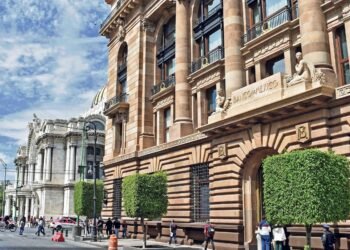 La reducción de tasas de Banxico y el riesgo arancelario de Donald Trump