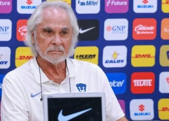 La reestructuración Pumas 2026: Sale Mejía Barón y suena fuerte Antonio Sancho