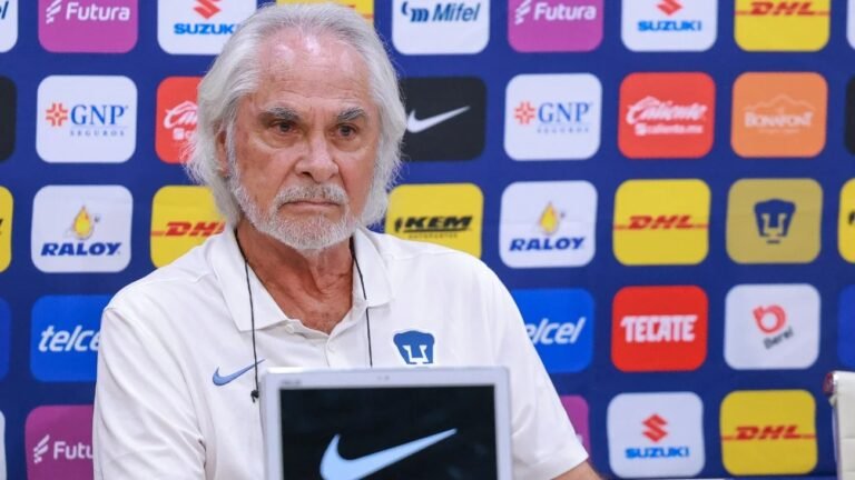 La reestructuración Pumas 2026: Sale Mejía Barón y suena fuerte Antonio Sancho
