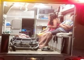 POR PIROTECNIA : Menores resultan gravemente heridos; uno requiere traslado urgente a centro especializado