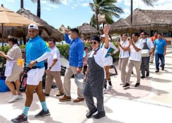 PANORAMA FAVORABLE: Cubren hoteleros de Playa del Carmen el 90% de su plantilla laboral