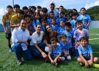 Renovación de canchas en Cancún: El deporte como motor de la transformación social