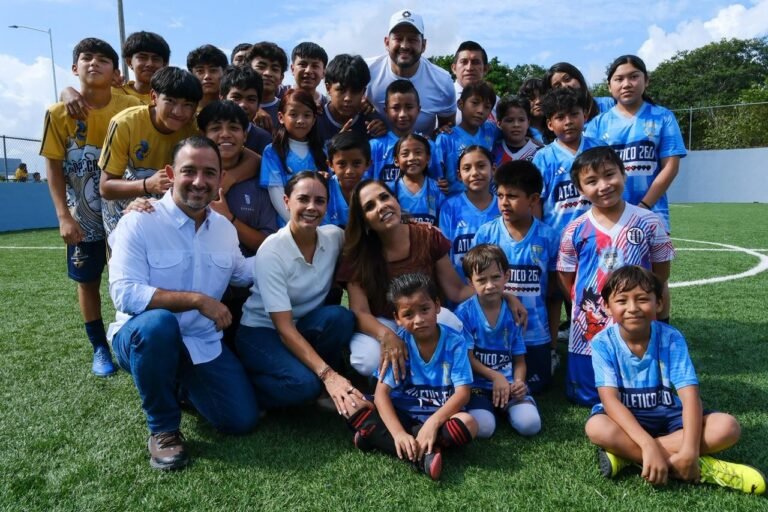 Renovación de canchas en Cancún: El deporte como motor de la transformación social