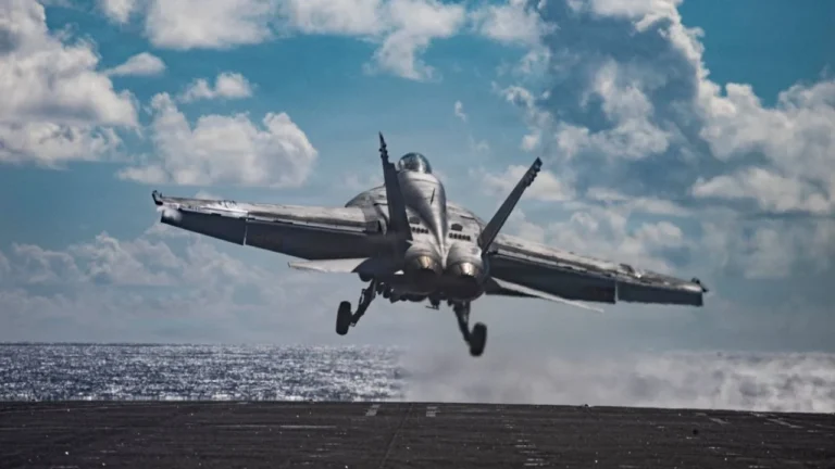 Tensión militar: aviones de combate de Estados Unidos sobrevuelan Golfo de Venezuela