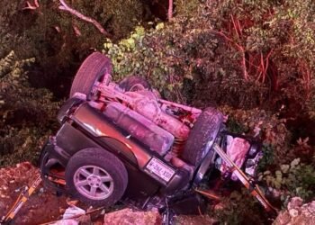 Pierde la vida una mujer tras volcar en la carretera Tulum-Playa del Carmen