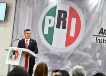 Expulsa la Internacional Socialista al PRI; «Alito» revira y denuncia corrupción