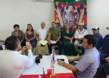Se organizan comunidades mayas; exigen que cargos públicos sean para gente de la región