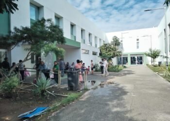 Persisten denuncias en IMSS–Bienestar; trabajadores señalan falta de pago y medicamentos “guardados”