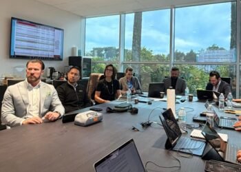 Cuestiona regidor exclusión de Cozumel en decisiones del fideicomiso de cruceros