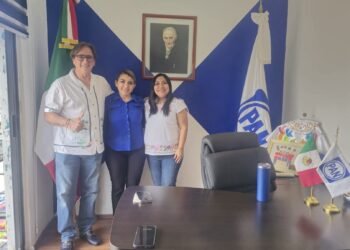 | ROMPEOLAS EXTRA | ¡¡Oootra vez!!! Regidores del PAN muestran el cobre