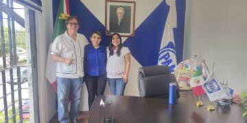 | ROMPEOLAS EXTRA | ¡¡Oootra vez!!! Regidores del PAN muestran el cobre