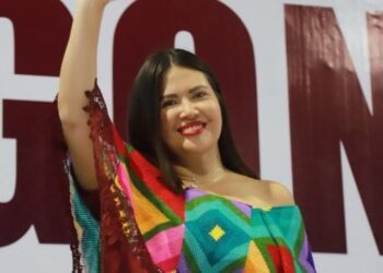 | ROMPEOLAS | Vienen más informes de Anahí