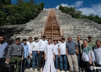 Reabren escalinata Nohoch Mul en zona arqueológica de Cobá