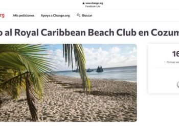 RECOLECTAN FIRMAS: Van cozumeleños contra club de playa del Royal Caribbean