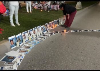 MÁS DE 130 MIL EN EL PAÍS: Se suma Cancún a encendido de velas por personas desaparecidas