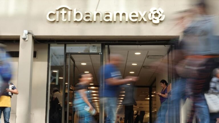 ¿Abren los bancos el 12 de diciembre de 2025? Las excepciones y el horario oficial