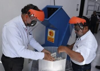 INE Quintana Roo destruye más de 25 mil credenciales para votar