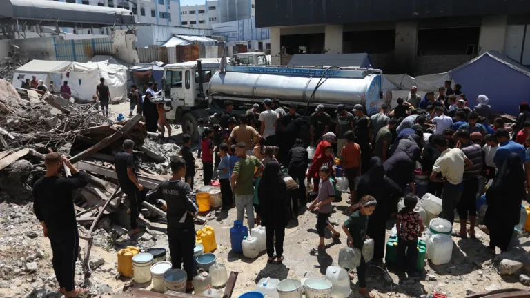 Crisis hídrica en Gaza: ataques de Tel Aviv paralizan suministro de agua