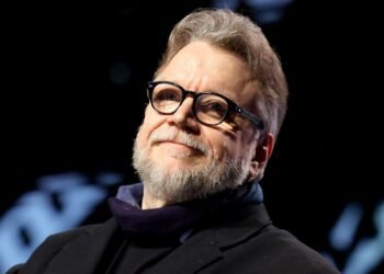"El corazón puede romperse y seguir latiendo": El duelo de Guillermo del Toro en Palm Springs