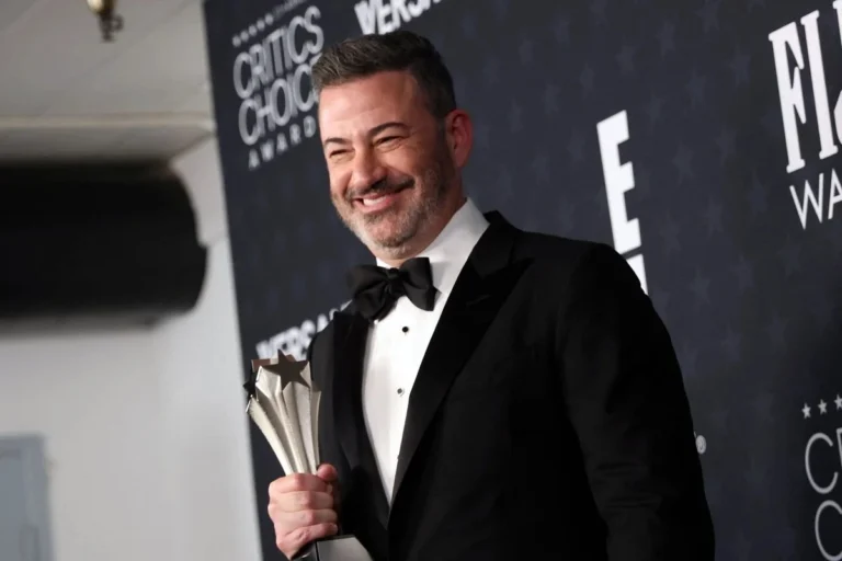 El irónico agradecimiento de Jimmy Kimmel a Donald Trump en los Critics Choice Awards